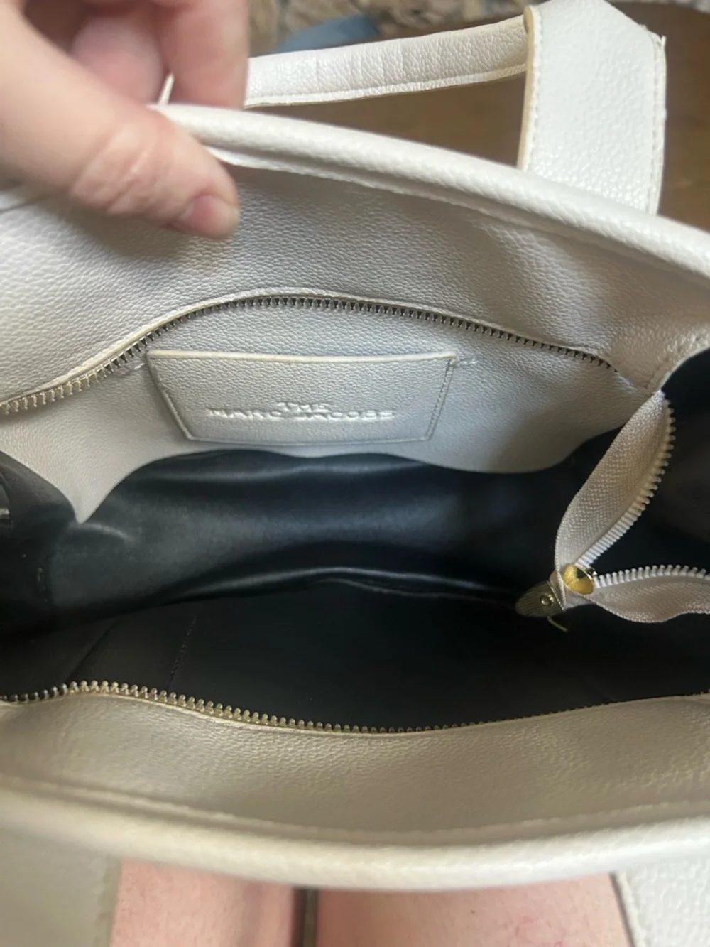 Marc Jacobs - The Tote Bag - White Leather